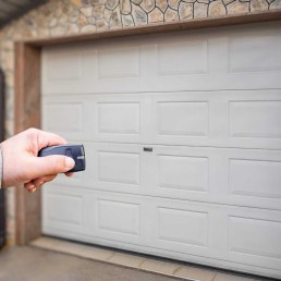 How to Choose the Right Garage Door Opener for Your Home
